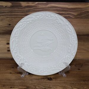 Belleek Irish China Collector Plate, Christmas 1972, Flight of the Earls ,ivory
